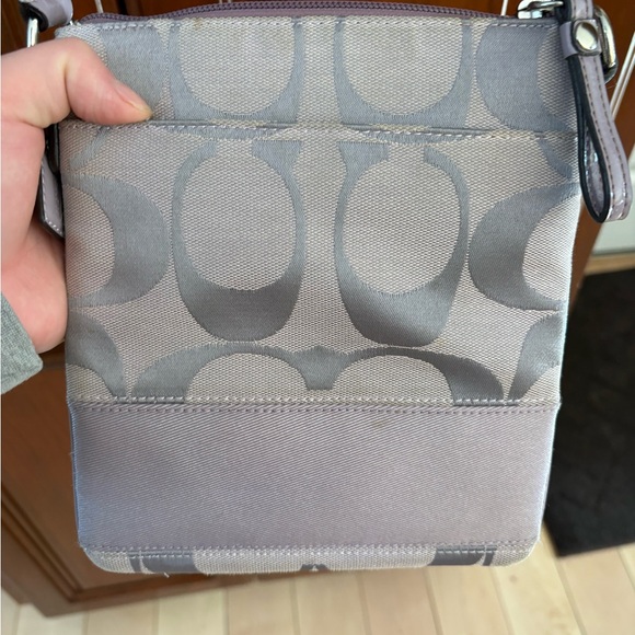 Coach Signature Swingback Crossbody Bag - Picture 7 of 11